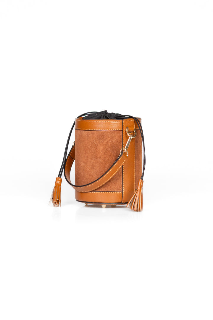 Upper - Secchiello scamosciato con nappine