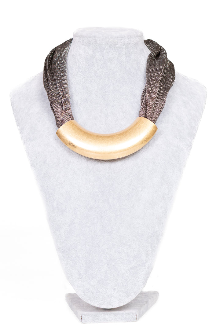 Upper - Collana NIKITA filo metallico con placca