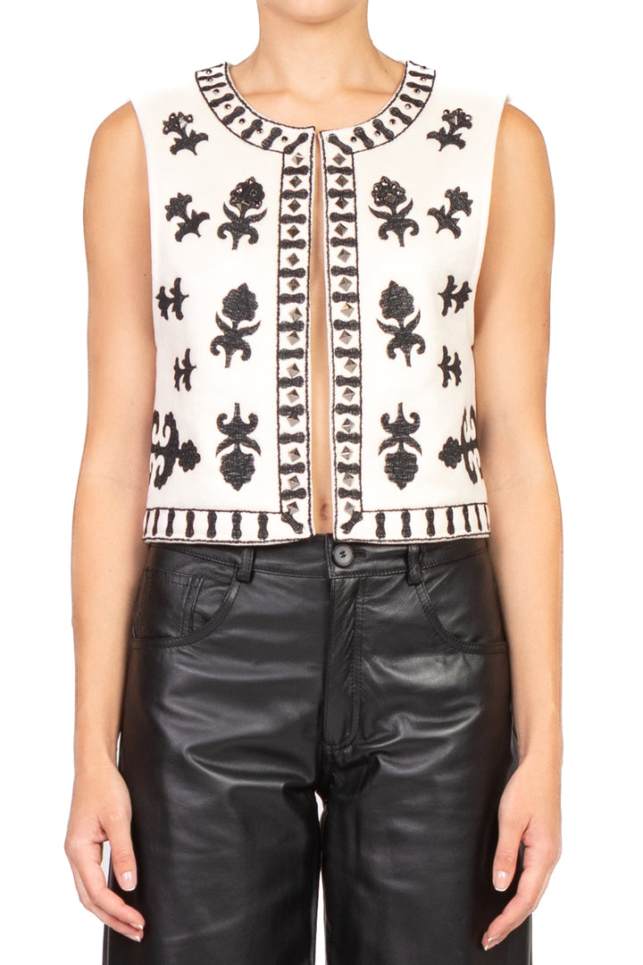 Tensione In - Gilet ricamato con borchie Art. 37484