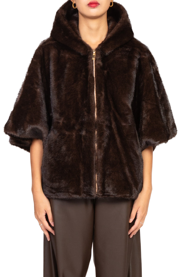 Emunà - Mantella ecopelliccia con cappuccio Art. F1001