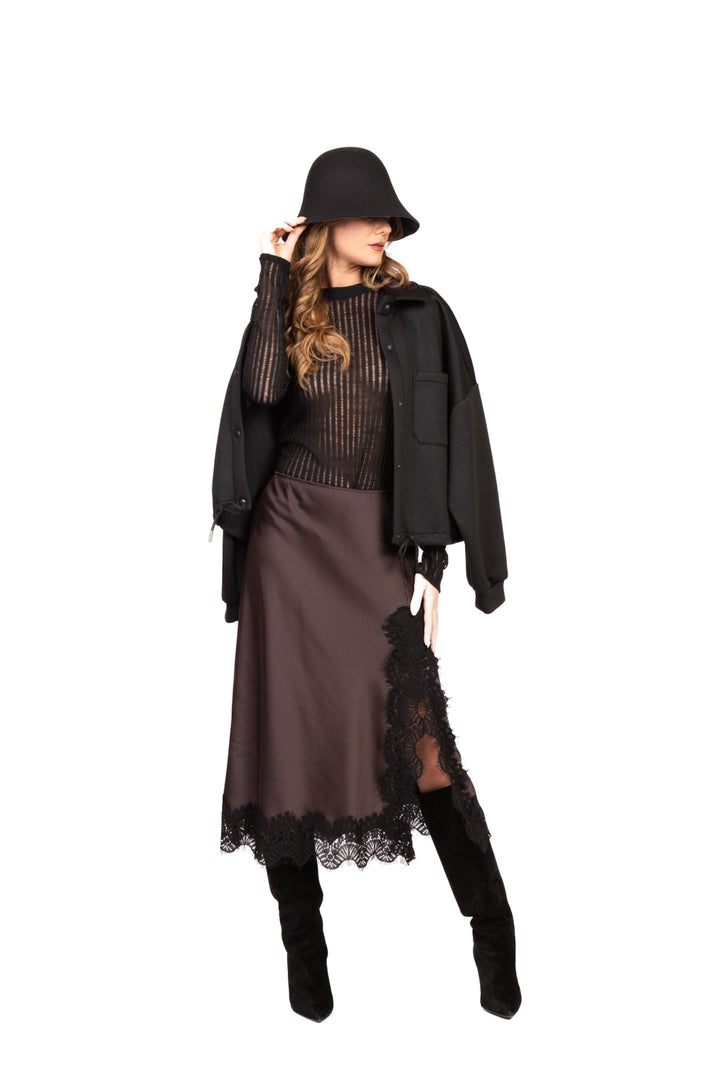 Tensione In - Gonna satin orlo in pizzo con spacco Art. 37527