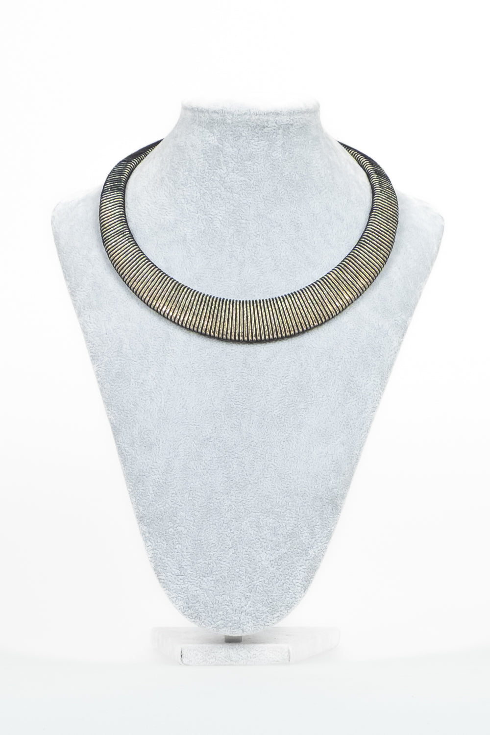 Upper - Collana girocollo rigida lurex