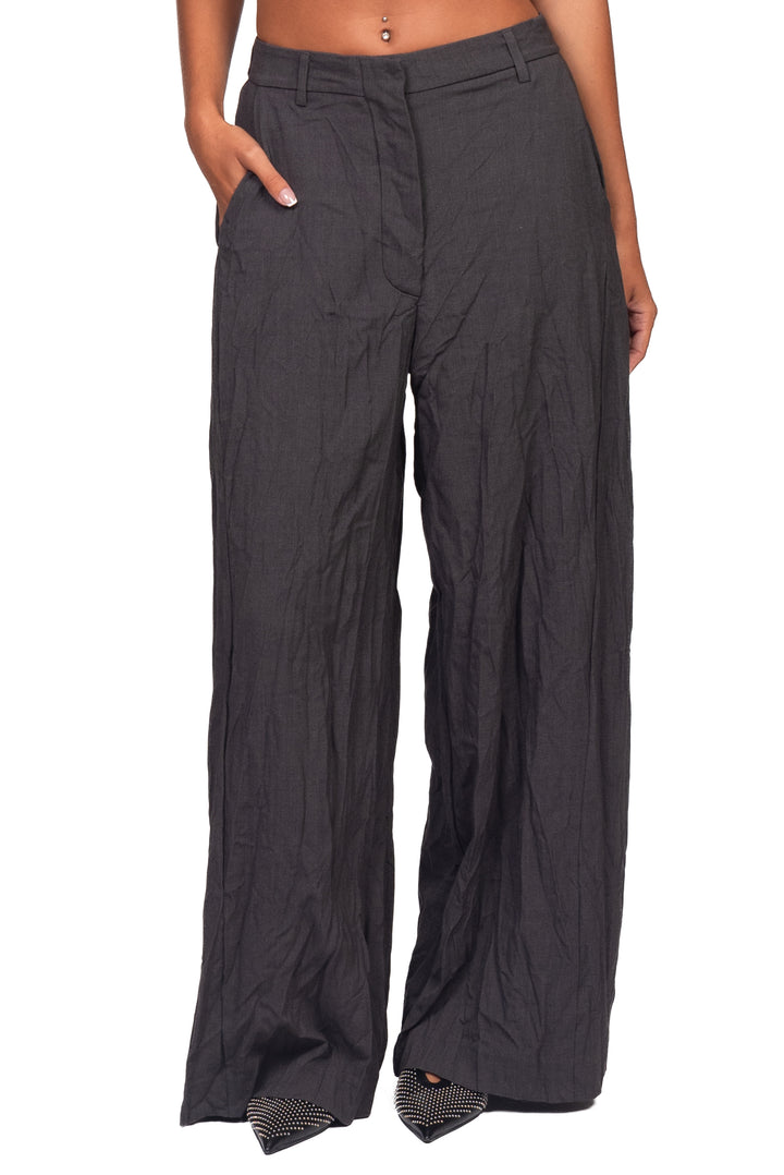 Tensione In - Pantalone barrel effetto stropicciato Art. W26P245