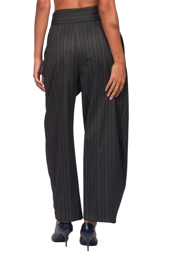 Tensione In - Pantalone barrel gessato Art. W26P333