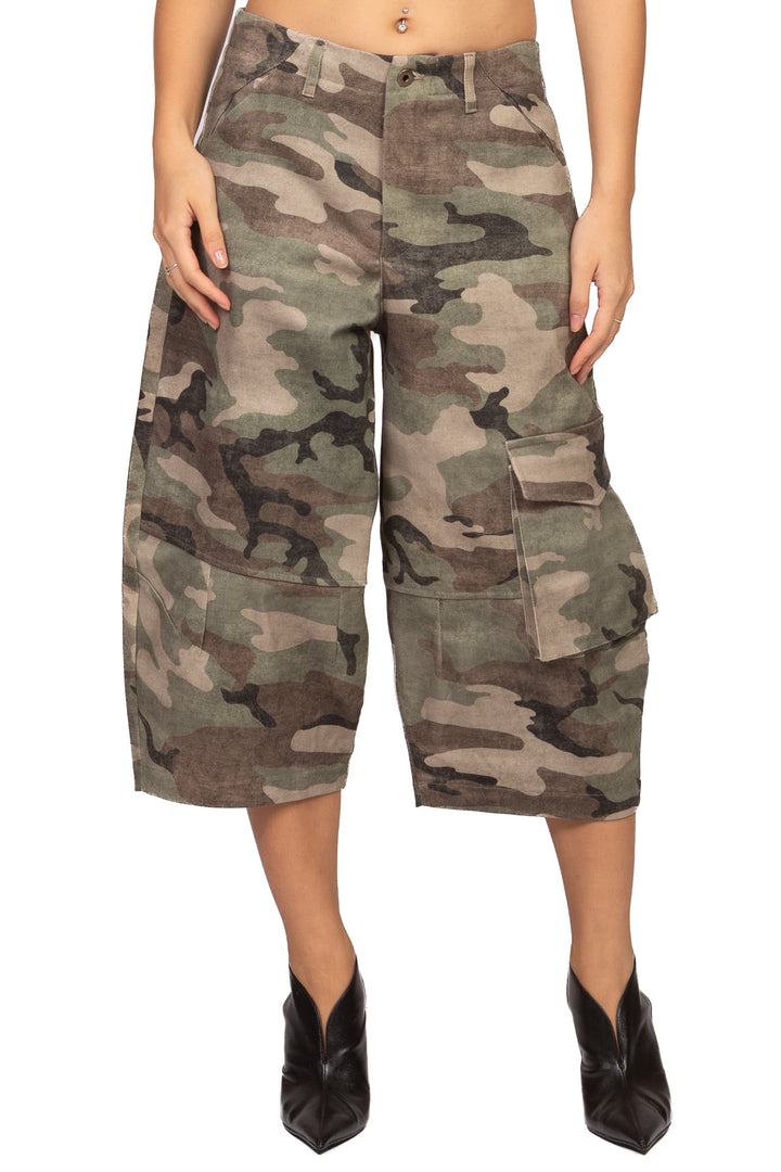 Tensione In - Bermuda cargo camouflage Art. 40348