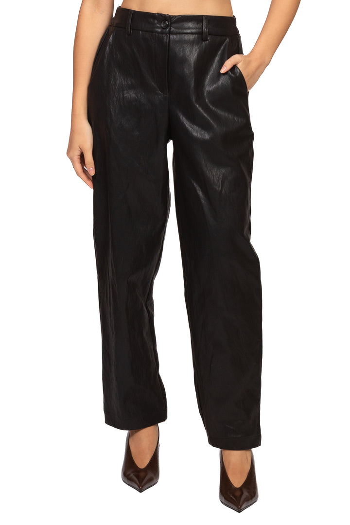 Tensione In - Pantalone ecopelle sigaretta Art. 27P5965