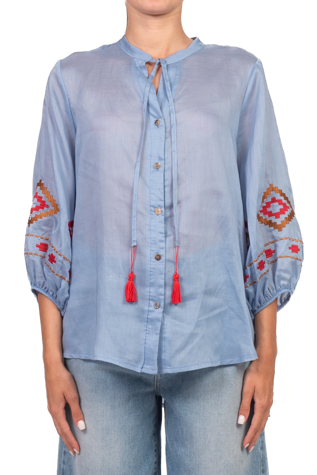 Tensione In - Camicia ricamata  con nappine Art. XQ1815