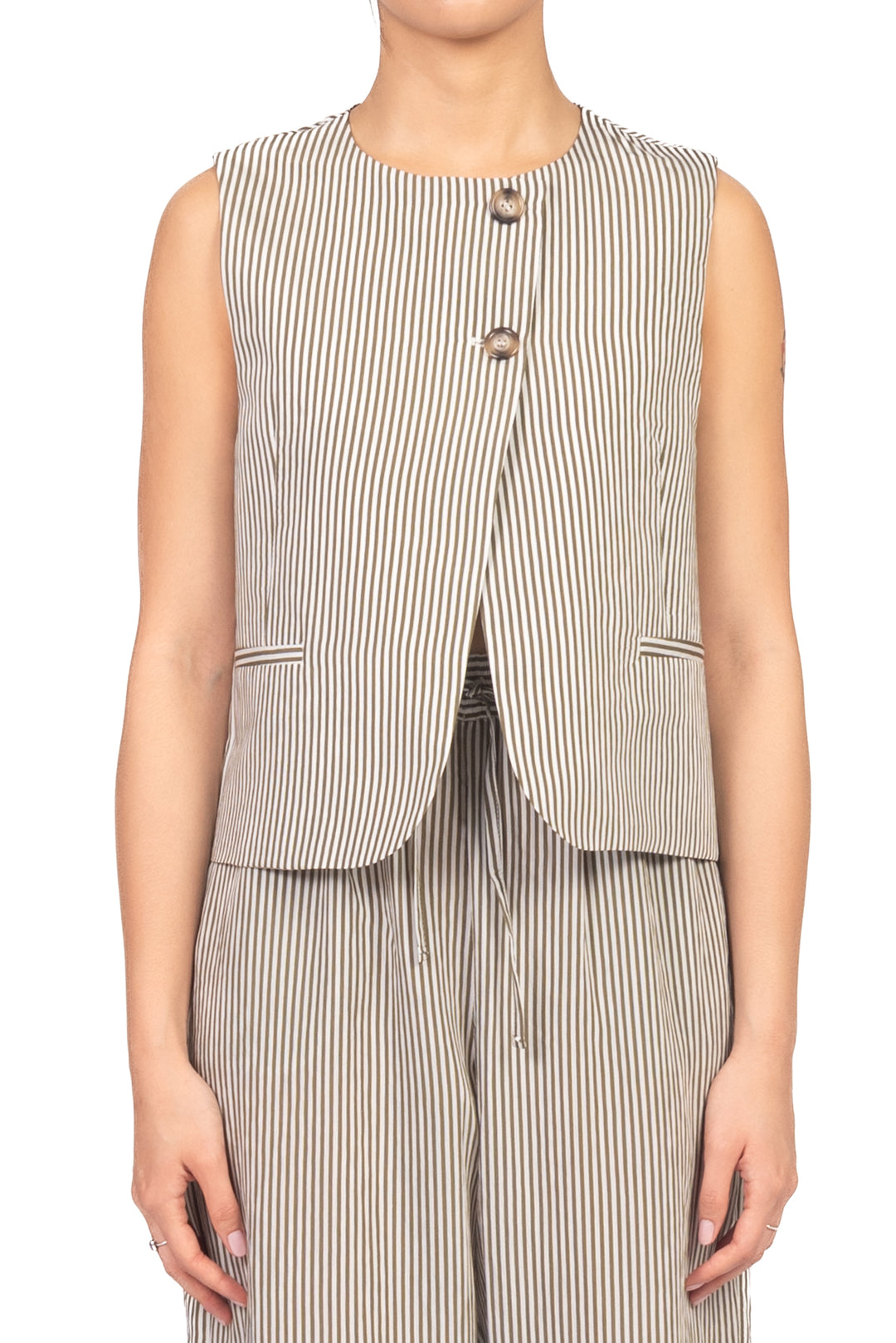 Vicolo - Gilet gessato chiusura bottoni alti Art. TAB2274