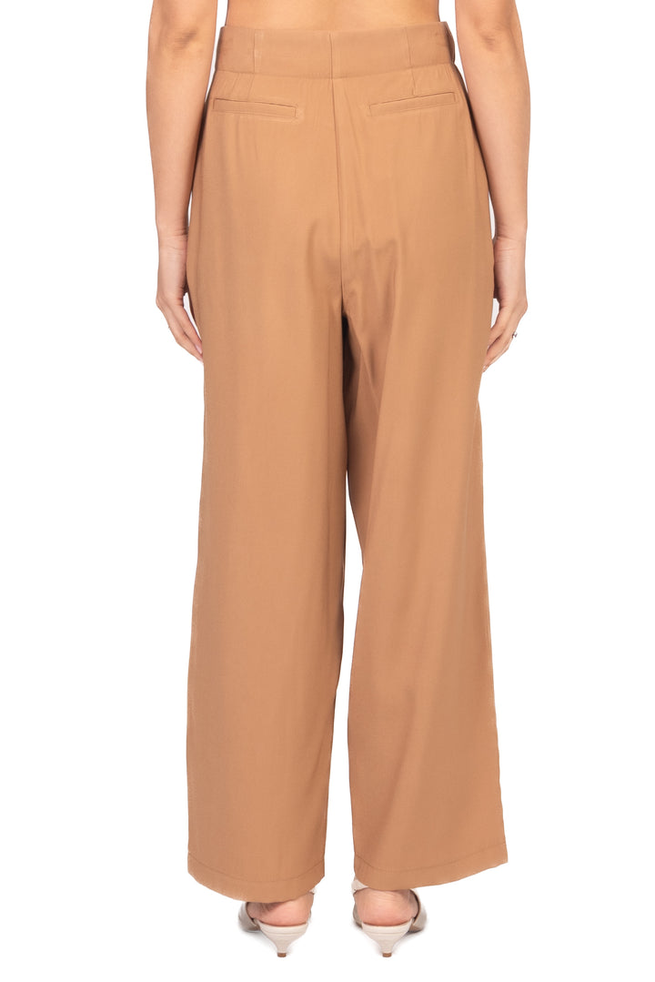Tensione In - Pantalone semi-barrel con pinces Art. 26P4818