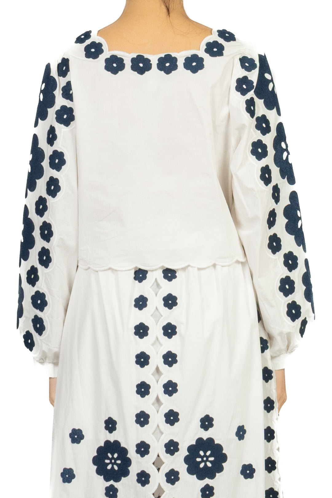Tensione In - Top ricamato lacci Art. 38574