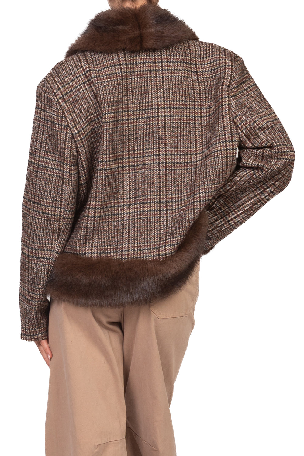 Tensione In - Cappotto corto in tweed profilo pelliccia Art. FW260071