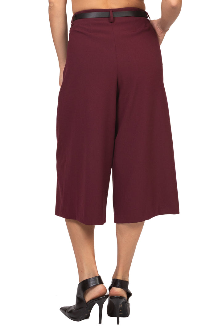 Tensione In - Bermuda pinces con cintura Art. W26P498