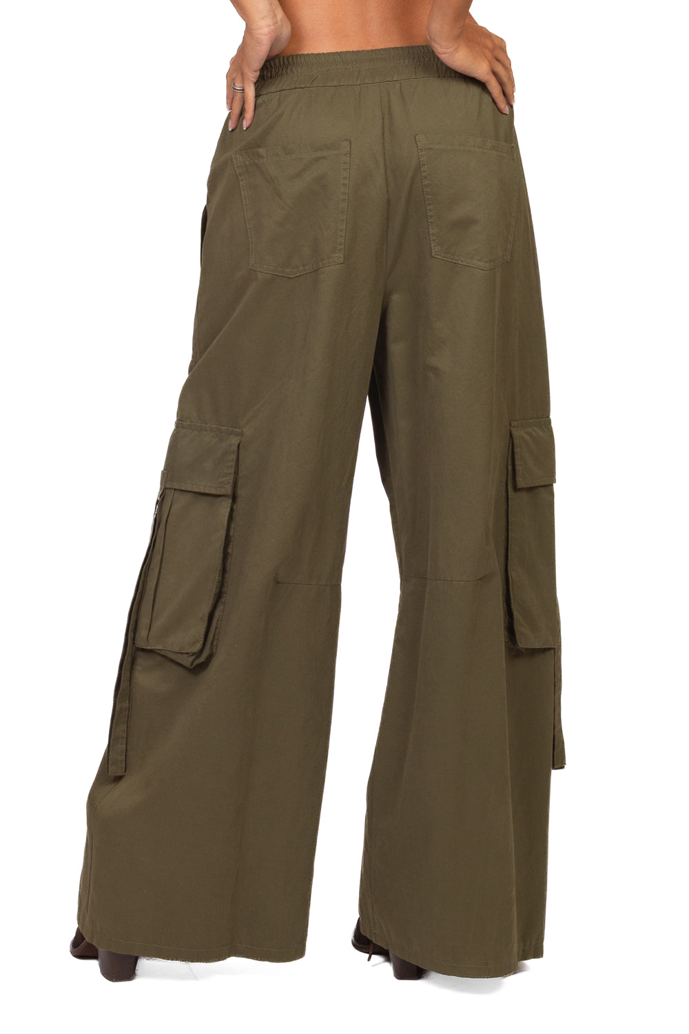 Tensione In - Pantalone cargo con elastico Art. KN505