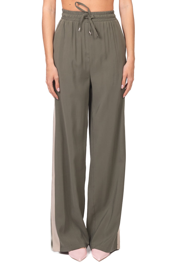 Tensione In - Pantalone cupro con banda laterale Art. 26P4584