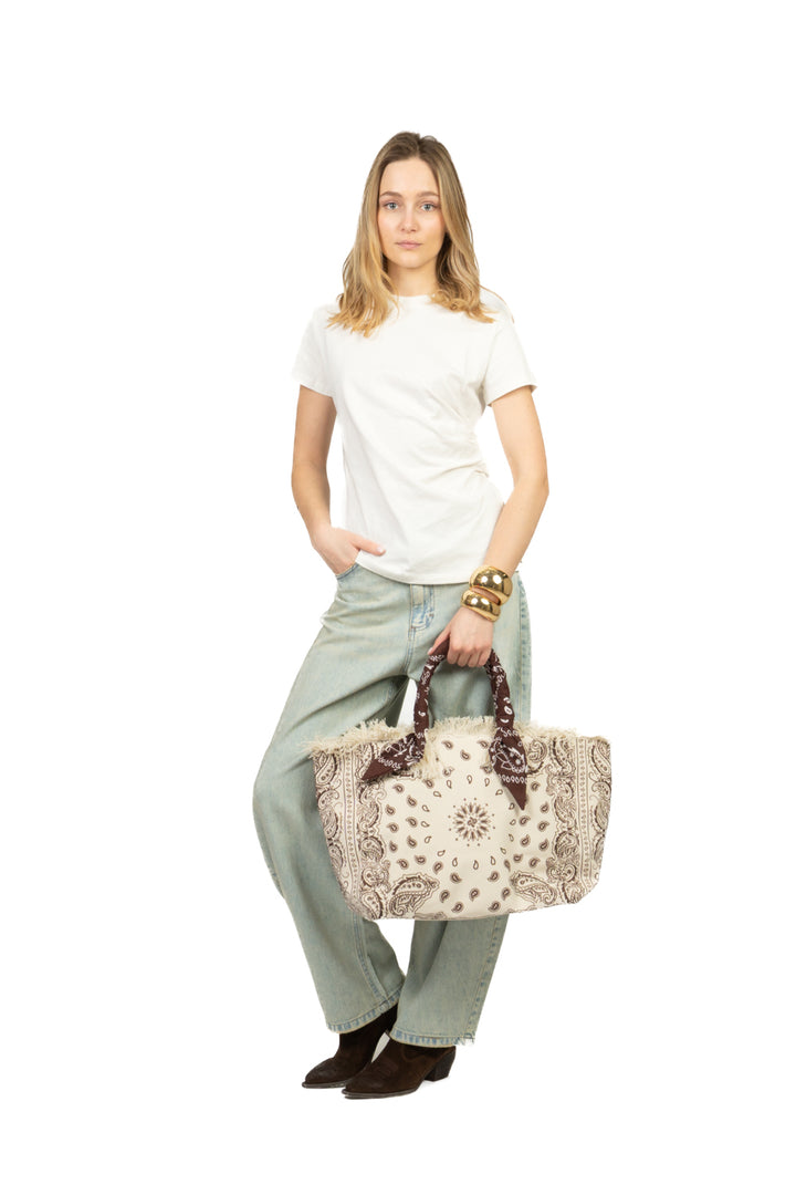 Vicolo - T-shirt mezza manica con drappeggio Art. UAB0042