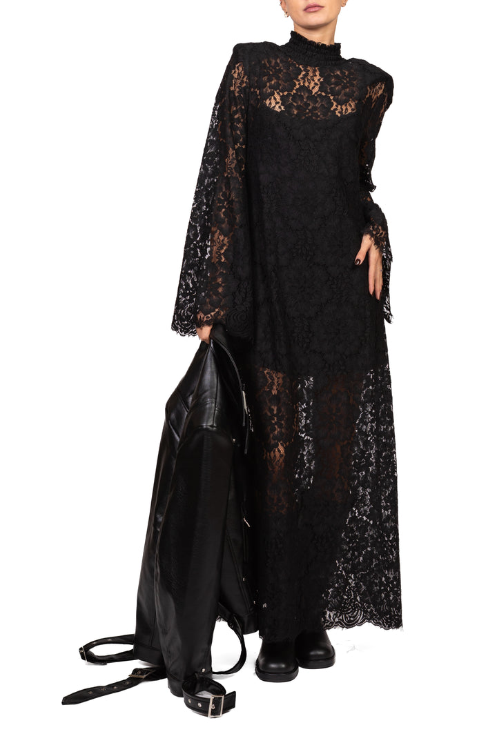 Tensione In - Abito lungo in pizzo con spalline Art. W26X977