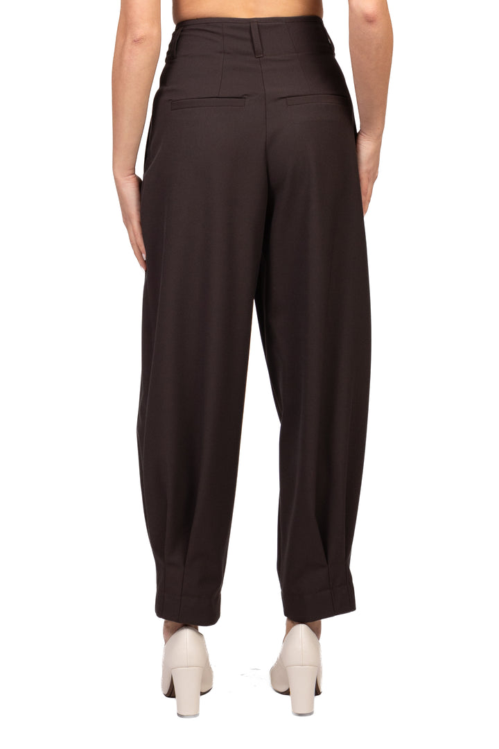 Tensione In - Pantalone carrot con pinces Art. PT164T-AI26