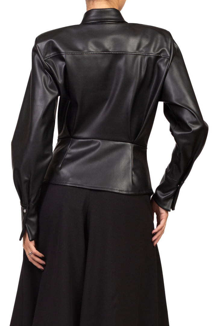 Tensione In - Camicia ecopelle sfiancata con spalline Art. FW260186