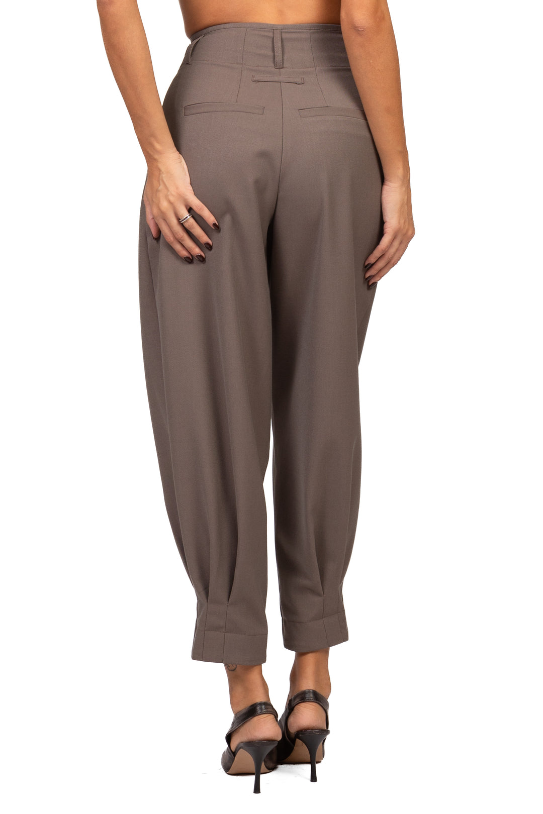 Tensione In - Pantalone carrot con pinces Art. PT164T-AI26