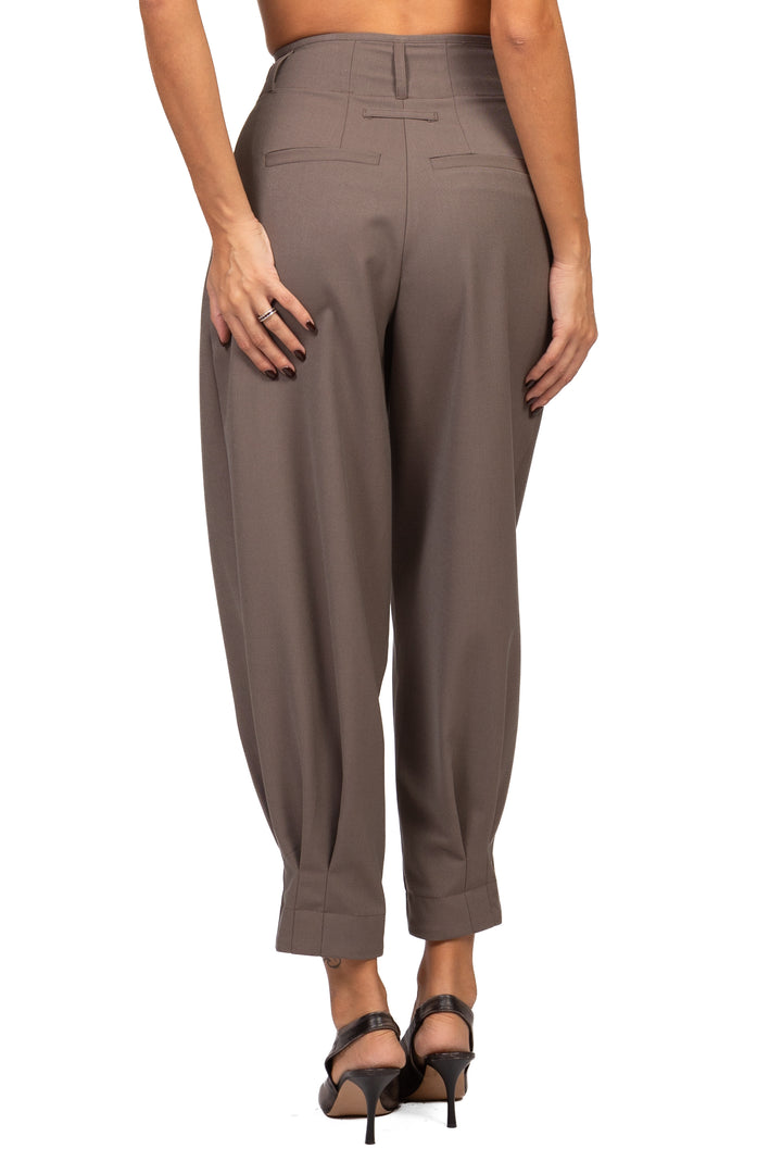Tensione In - Pantalone carrot con pinces Art. PT164T-AI26