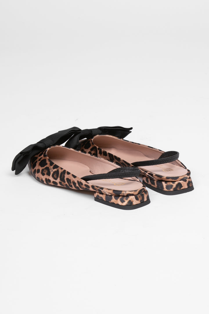 Divine Follie - Slipper animalier con fiocco Art. 6013