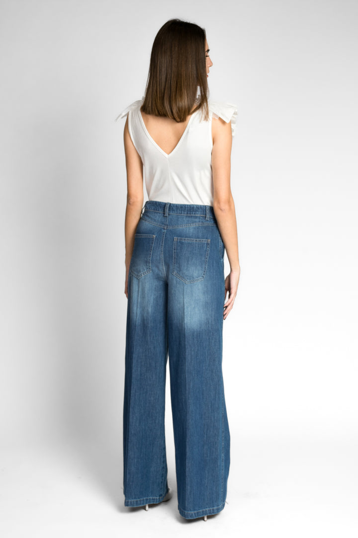 Have one - Top scollo V volants pizzo Art. TJA-N008