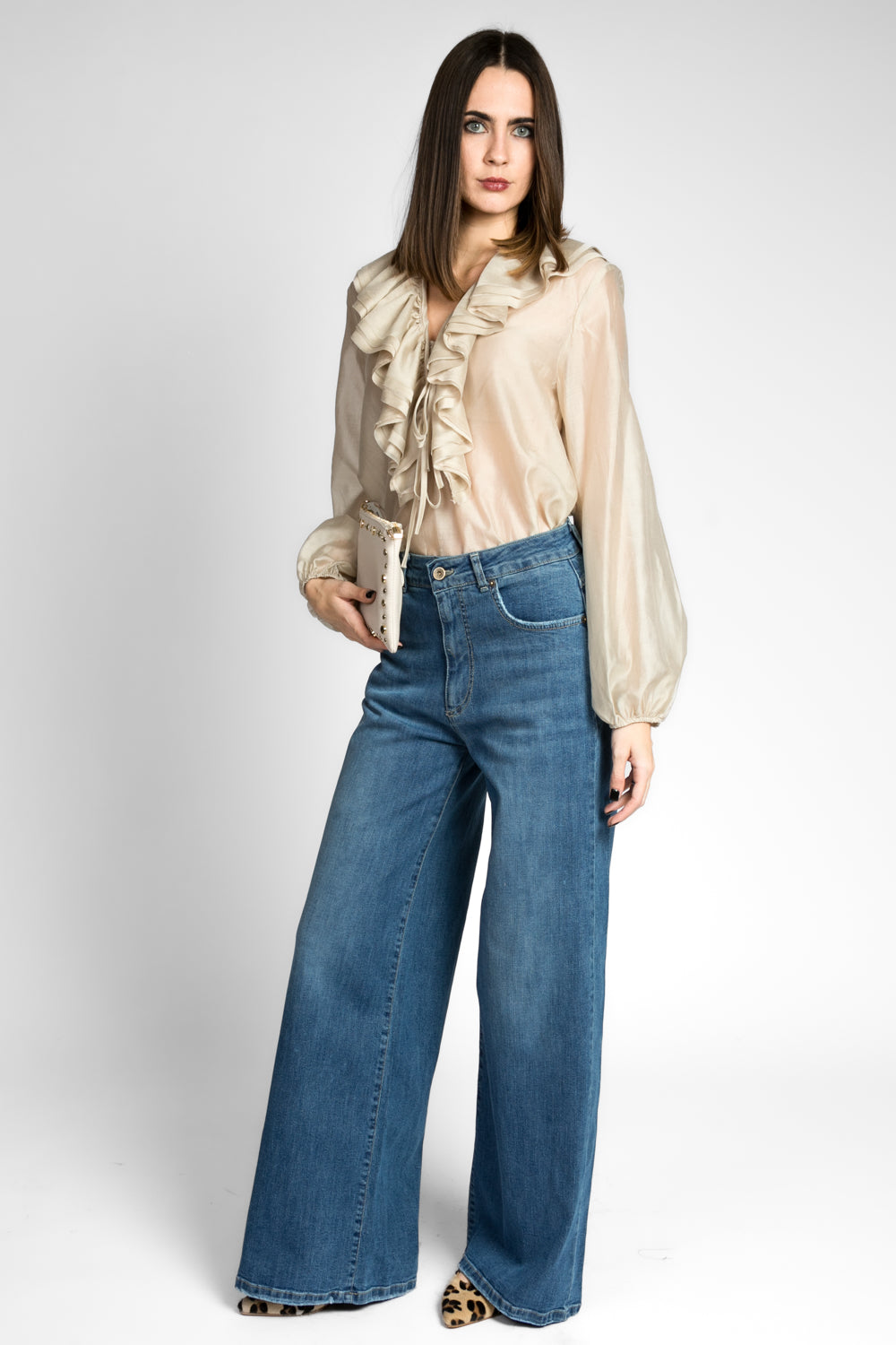 Vicolo - Blusa scollo a v con rouches e laccio Art. TD0211
