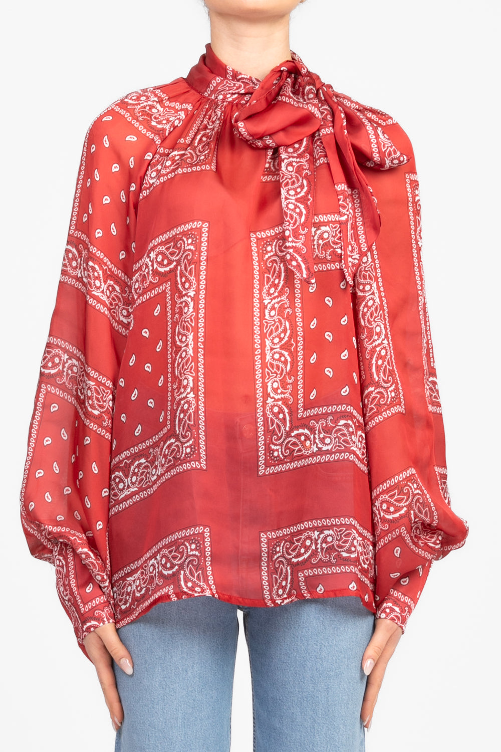Tensione In - Blusa stampa bandana in satin con fiocco Art. 25C7265