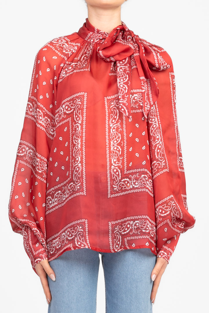 Tensione In - Blusa stampa bandana in satin con fiocco Art. 25C7265