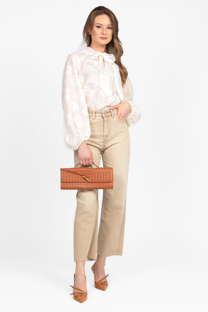 Tensione In - Blusa ricamata con fiocco Art. S25C817