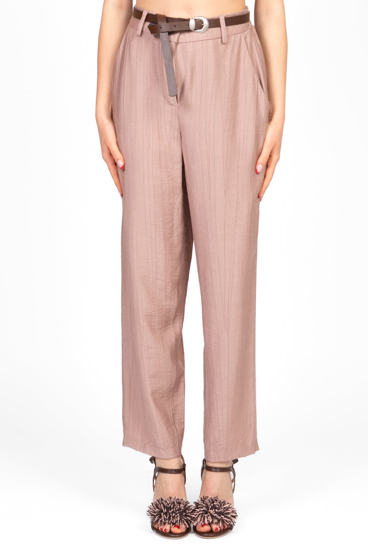Tensione In - Pantalone goffrato carrot con cinta Art. 25P7626