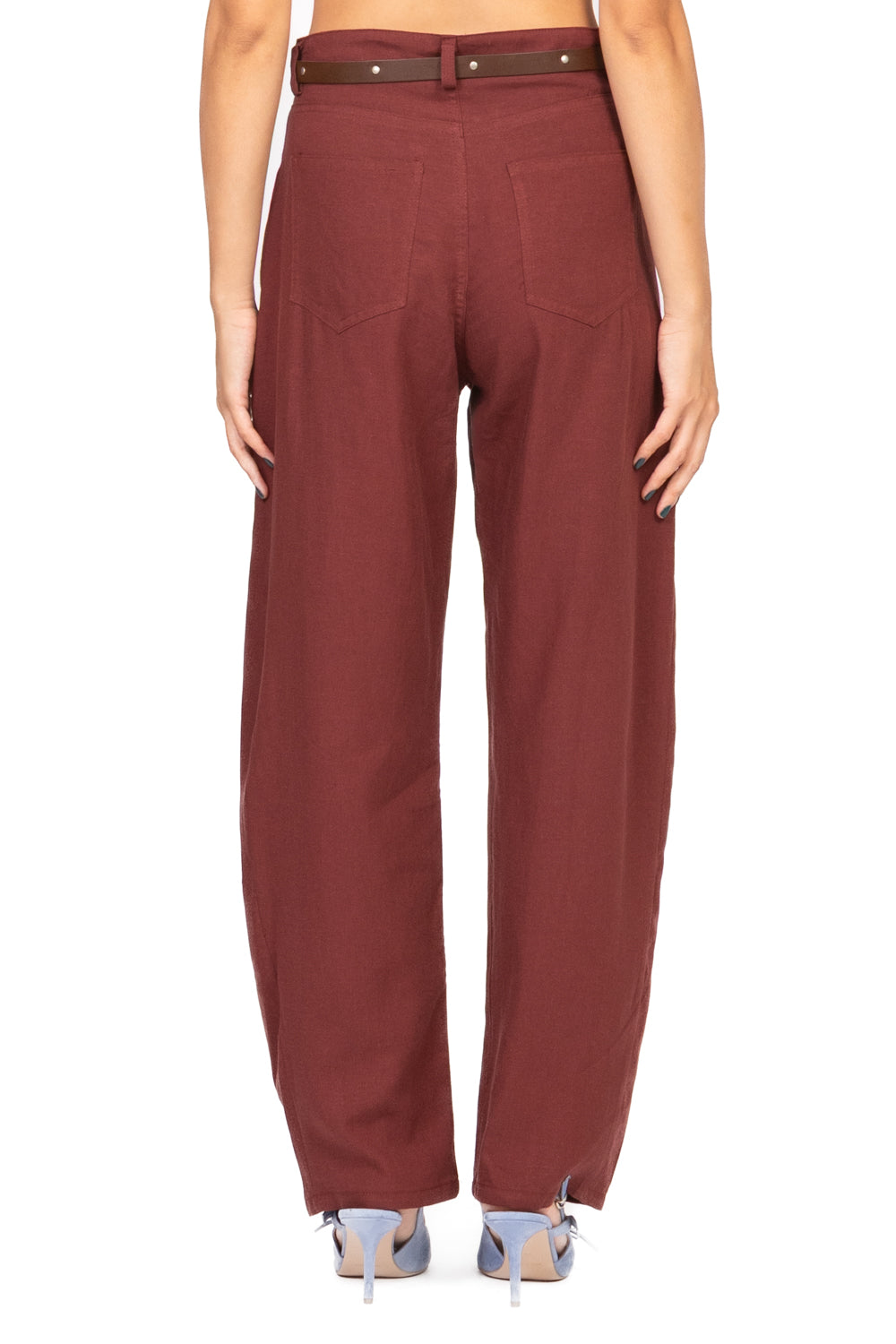 Tensione In - Pantalone barrel con cintura Art. S25PI31