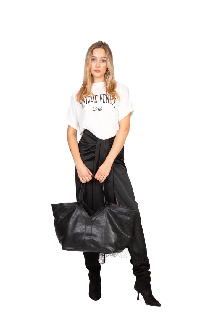 Tensione In - Gonna in raso orlo in pizzo Art. FW250028