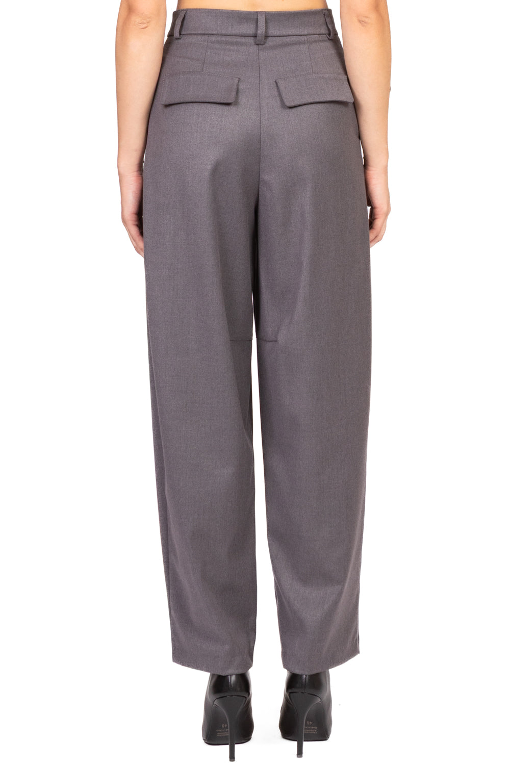 Tensione In - Pantalone barrel cucitura frontale Art. PT71AI25FL