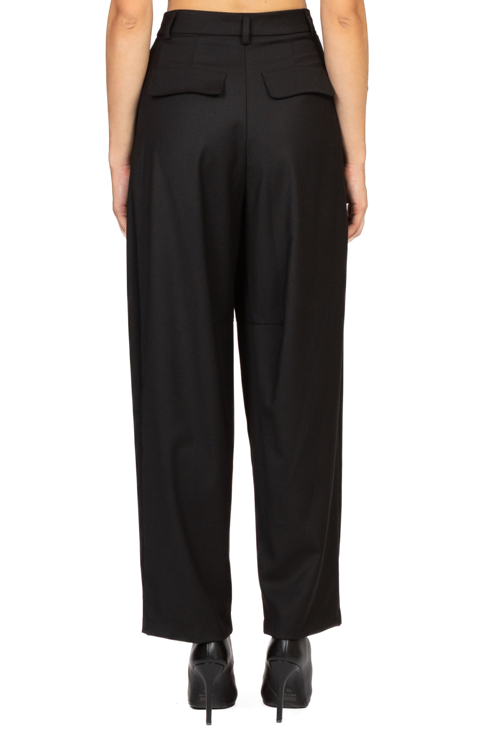 Tensione In - Pantalone barrel cucitura frontale Art. PT71AI25FL