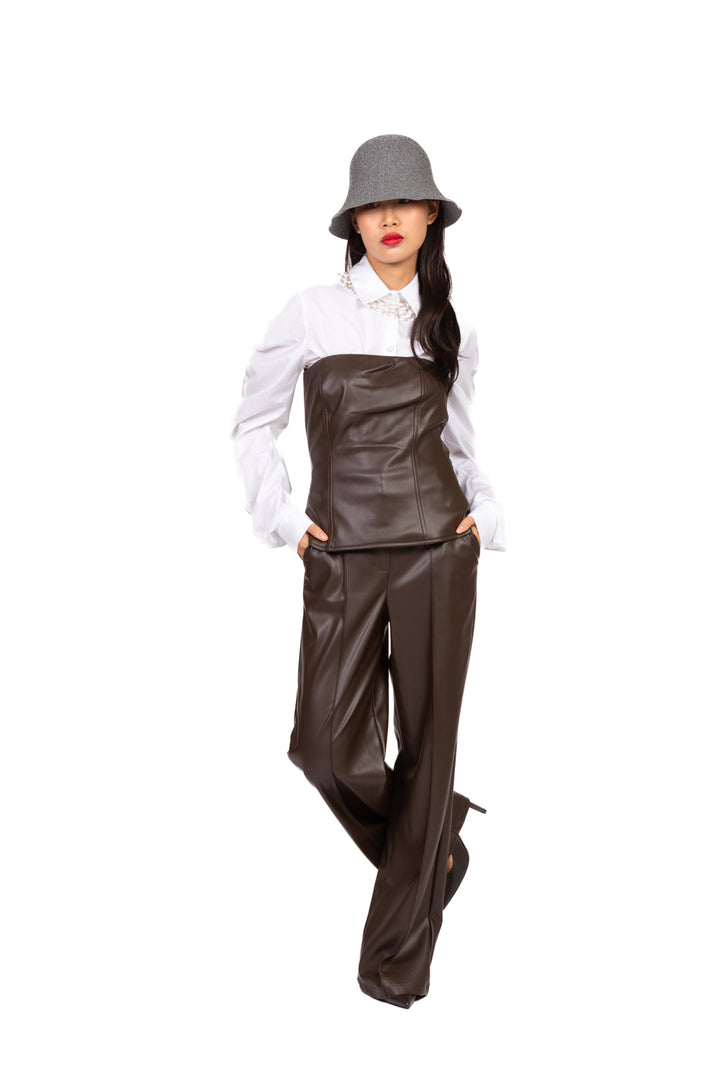 Tensione In - Pantalone ecopelle gamba dritta Art. 26P647