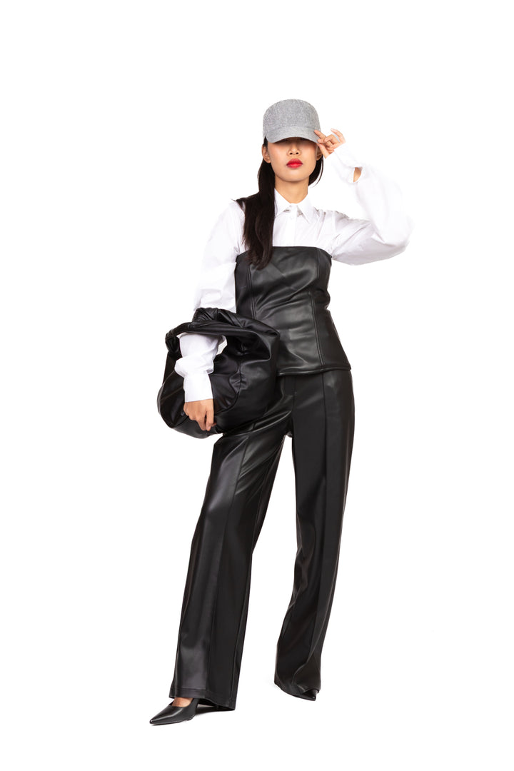 Tensione In - Pantalone ecopelle gamba dritta Art. 26P647