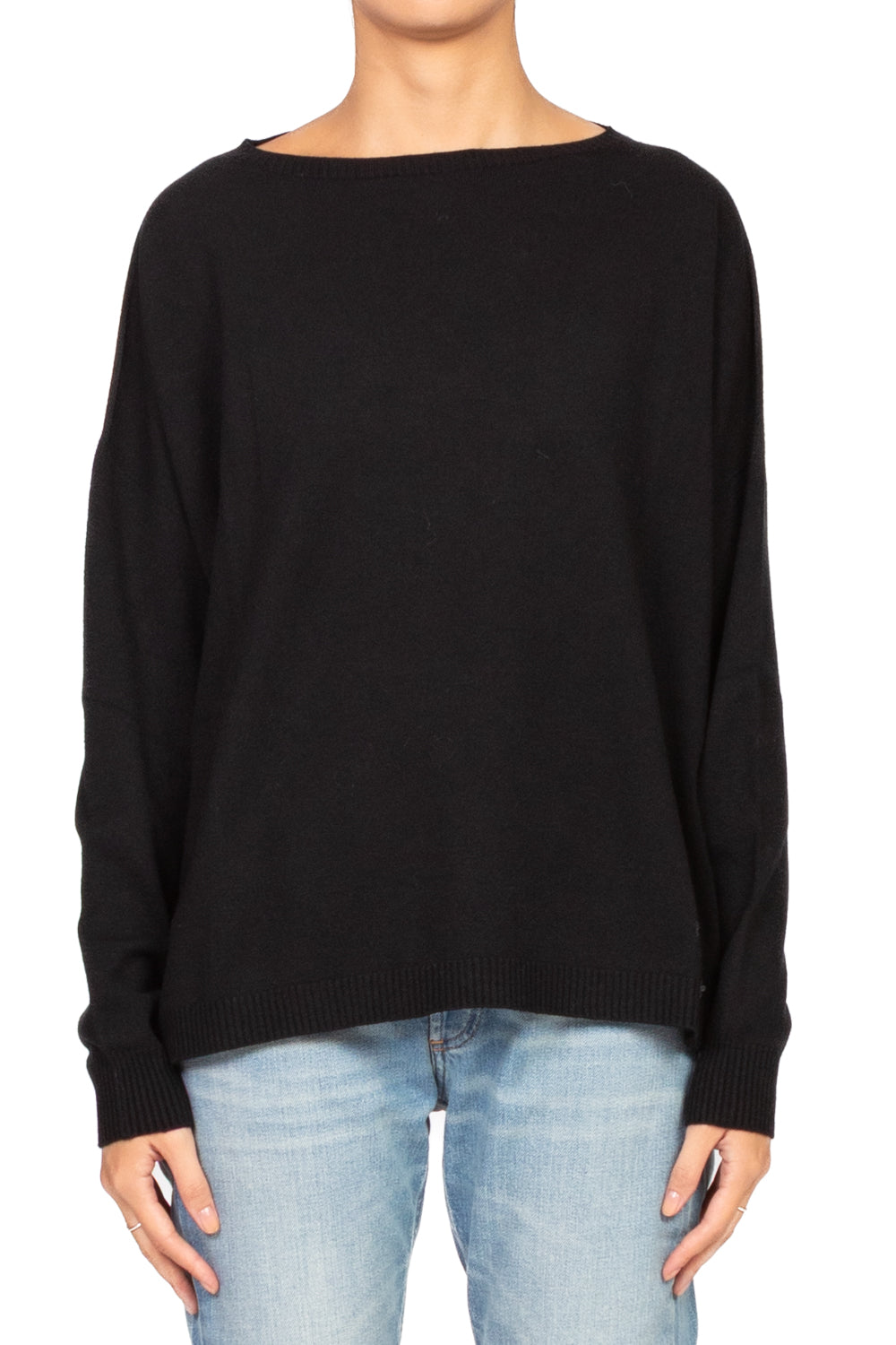 Tensione In - Maglia girocollo over con spacchi laterali Art. D79025AI25