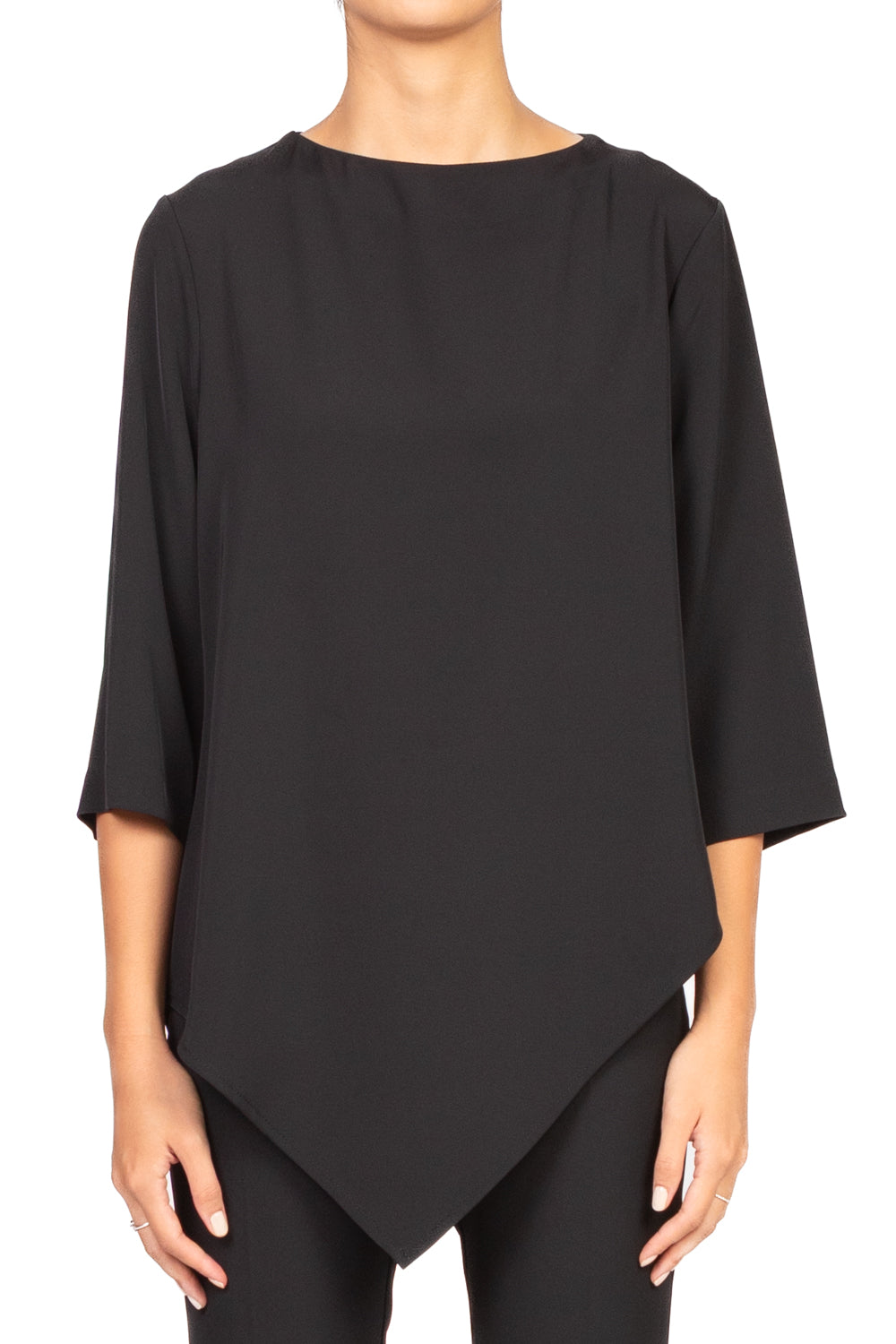 Tensione In - Blusa fluida asimmetrica Art. AI25540