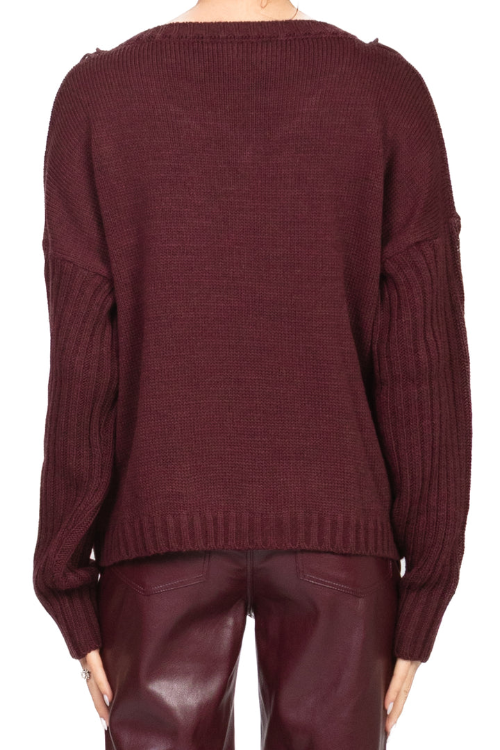 Vicolo - Maglia scollo a v con frange Art. 77225F