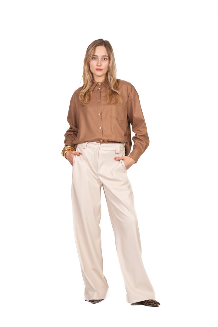 Tensione In - Camicia over con bottoni oro Art. 26C1361