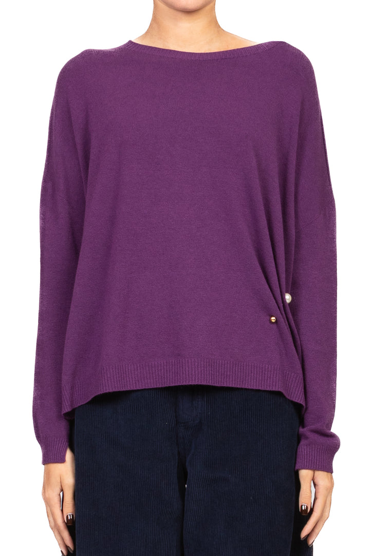 Vicolo - Maglia scollo a barca con spilla perla Art. 22228F