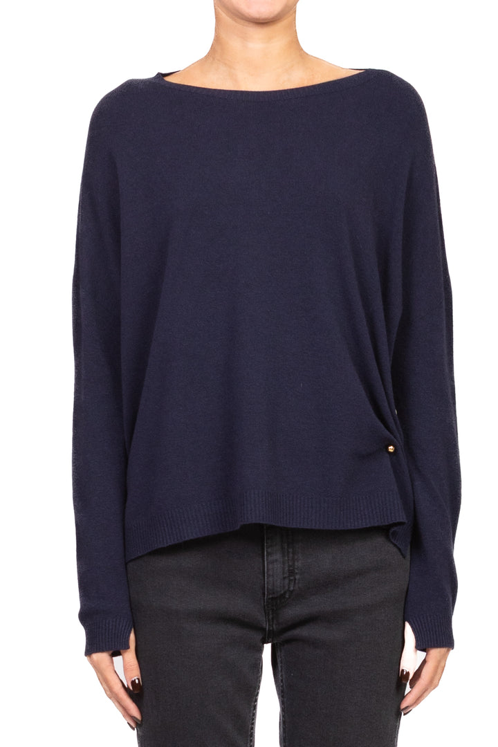 Vicolo - Maglia scollo a barca con spilla perla Art. 22228F