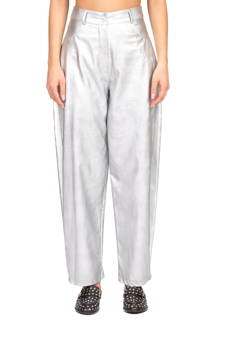 Tensione In - Pantalone barrel ecopelle laminato Art. 26P1721