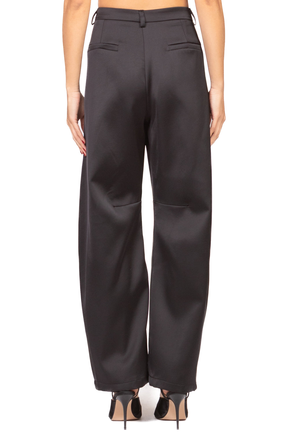 Tensione In - Pantalone barrel satin Art. W25PC68