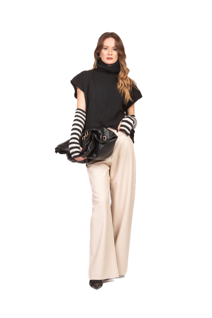 Tensione In - Gilet collo alto con manicotti rigati Art. 26031