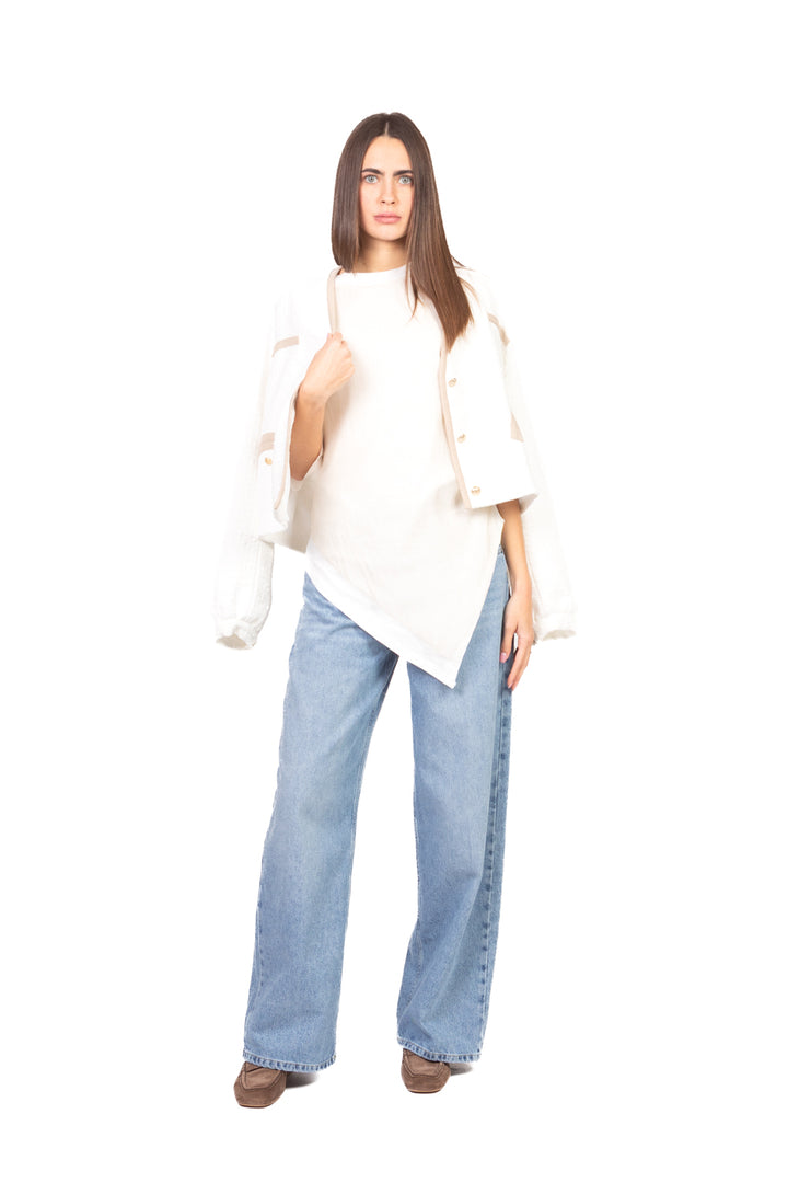 Tensione In - T-shirt over asimmetrica con sovrapposizione Art. PE260100