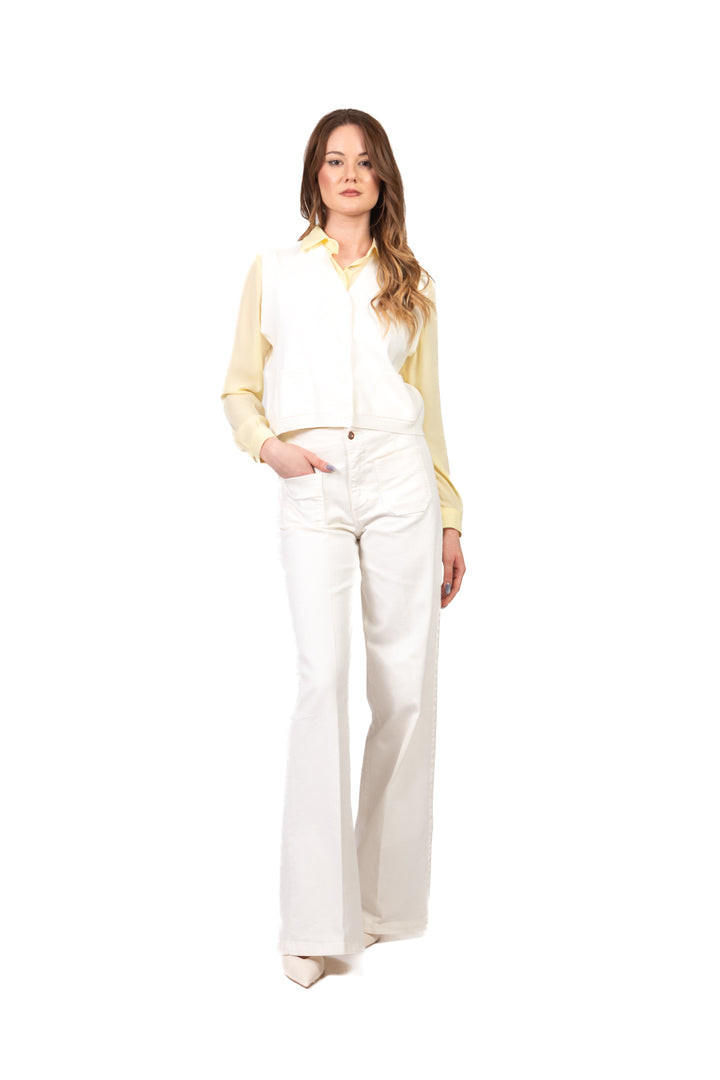 Vicolo - Gilet crop scollo v con taschini Art. 2AB2118