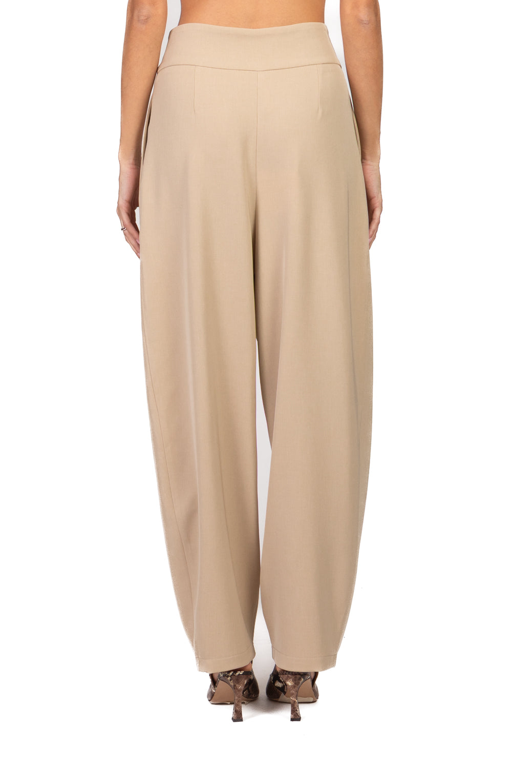 Tensione In - Pantalone balloon con pinces Art. 26P4046