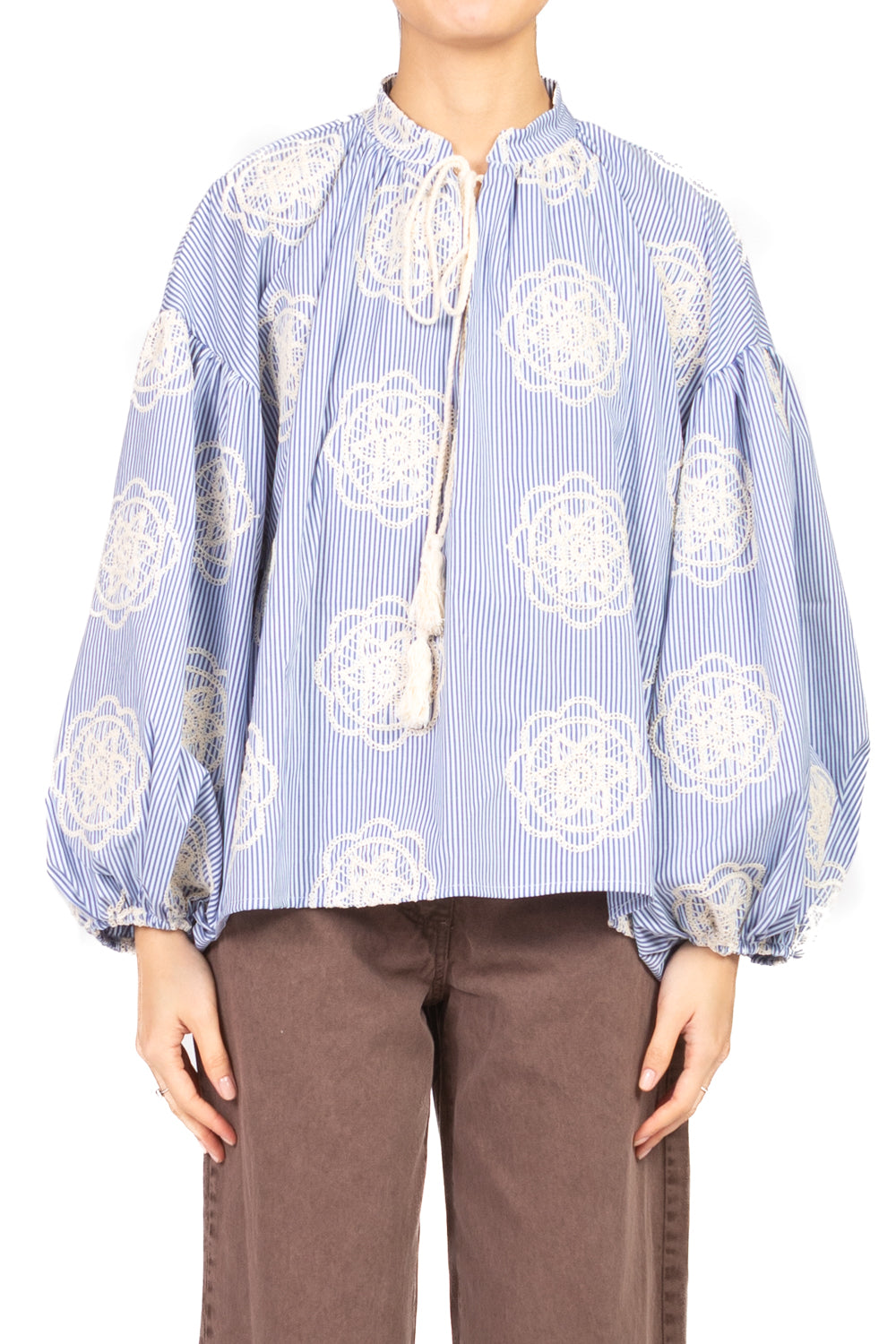 Vicolo - Blusa gessata ricamata Art. TAB1442